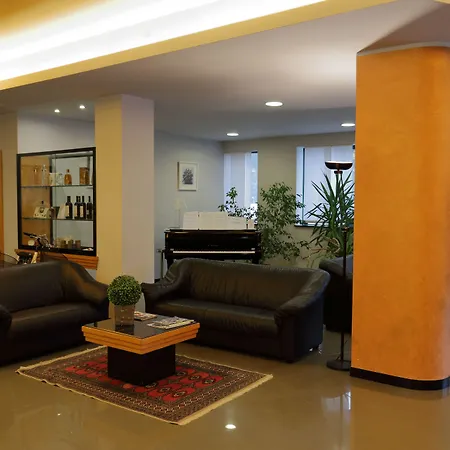 Romanisio Hotel