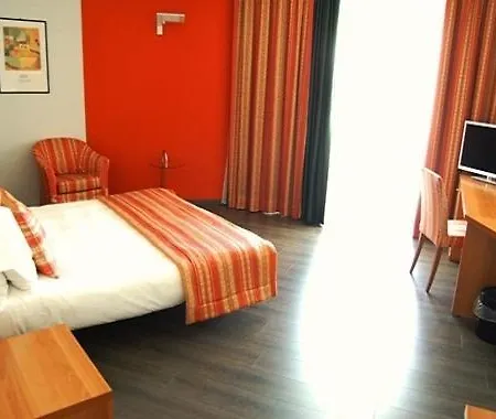 Romanisio Hotel