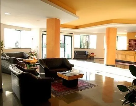 Hotel Romanisio 3*
